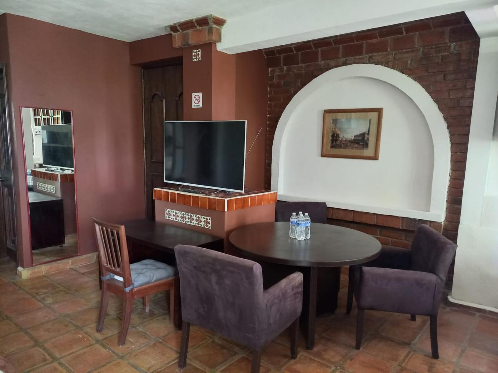 Solache Inn Zitácuaro الغرفة الصورة