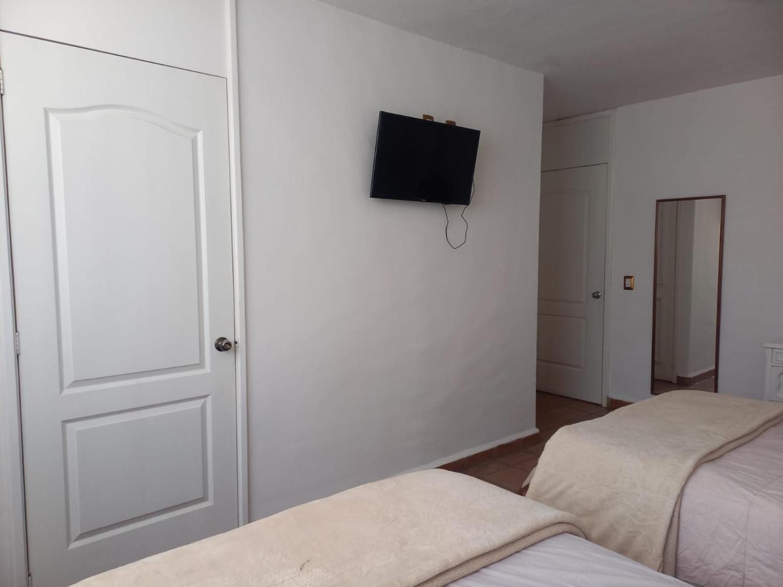 Solache Inn Zitácuaro الغرفة الصورة